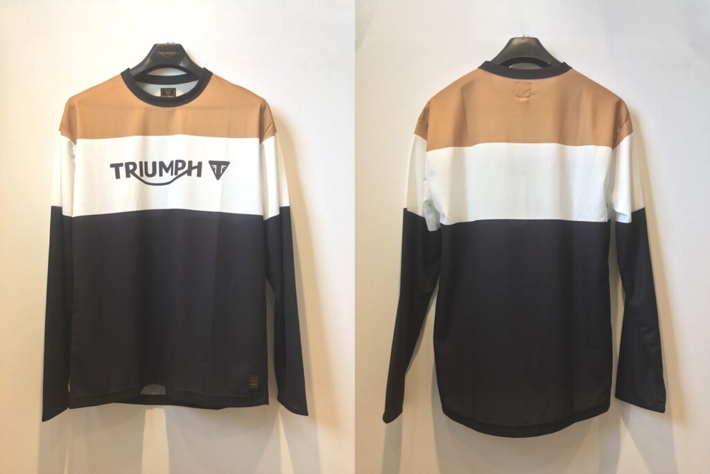 ADVENTURE CENTRE T-Shirt / BlackGold